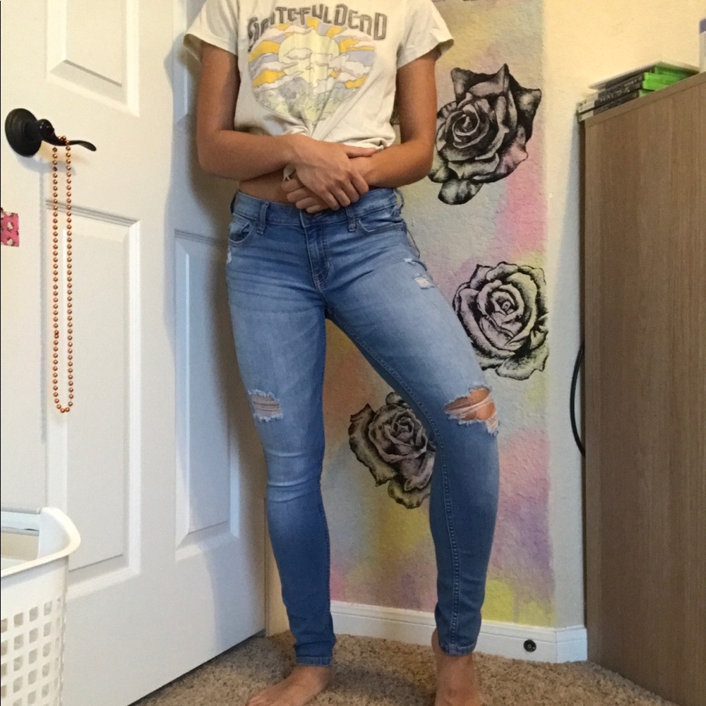 Ripped light wash jeans